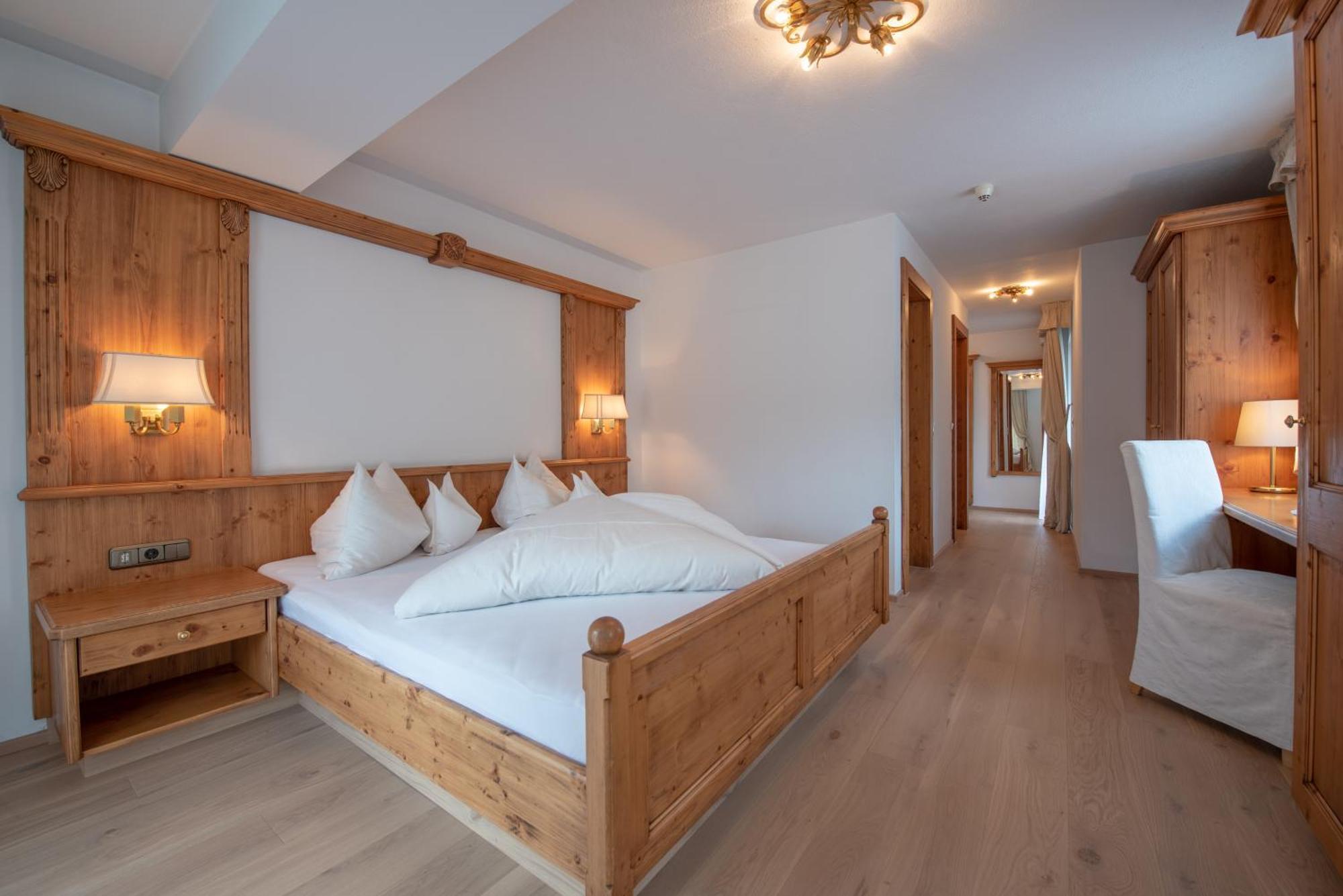 Hotel Alpenblick Zillertal Хиппах Экстерьер фото