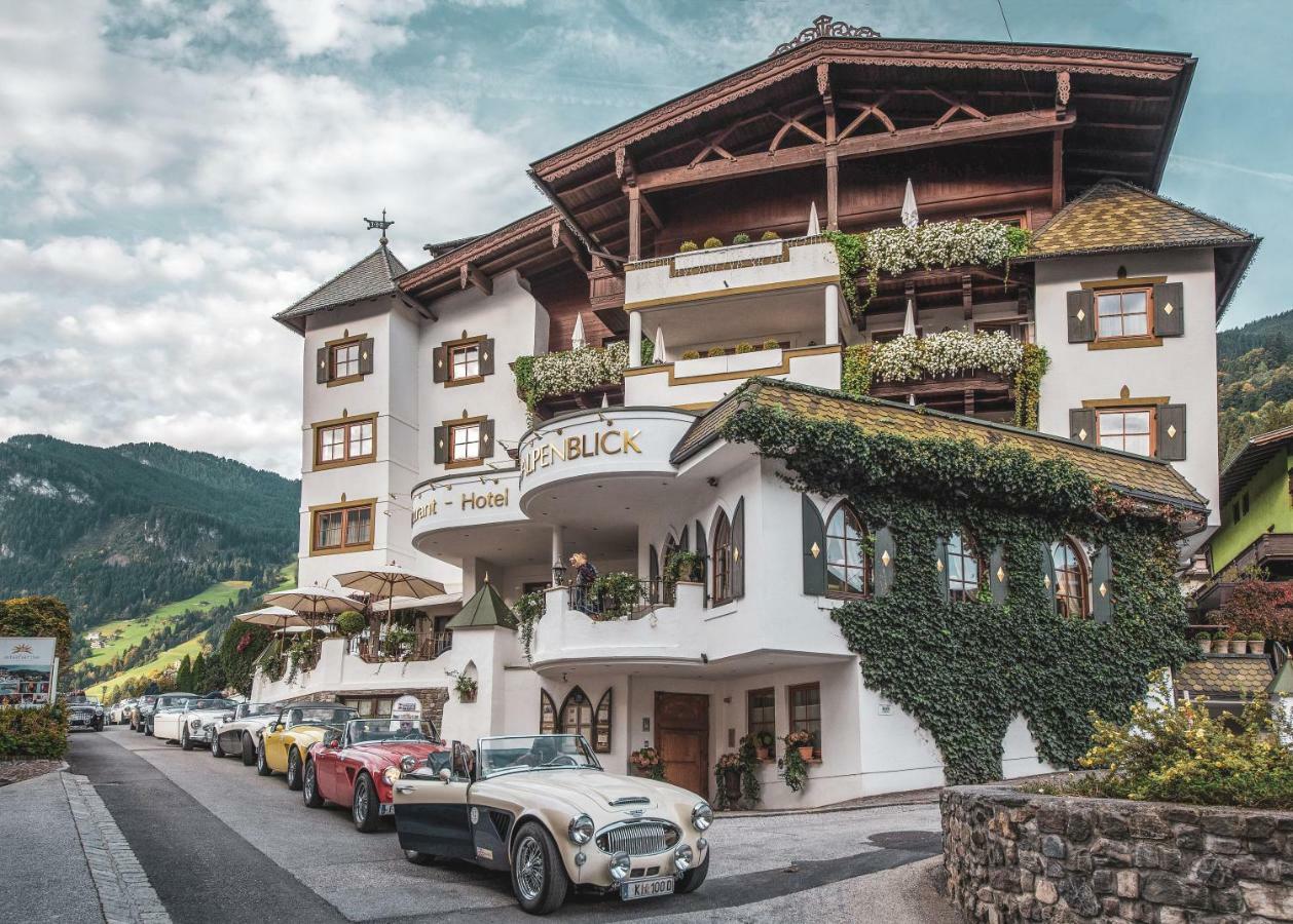 Hotel Alpenblick Zillertal Хиппах Экстерьер фото