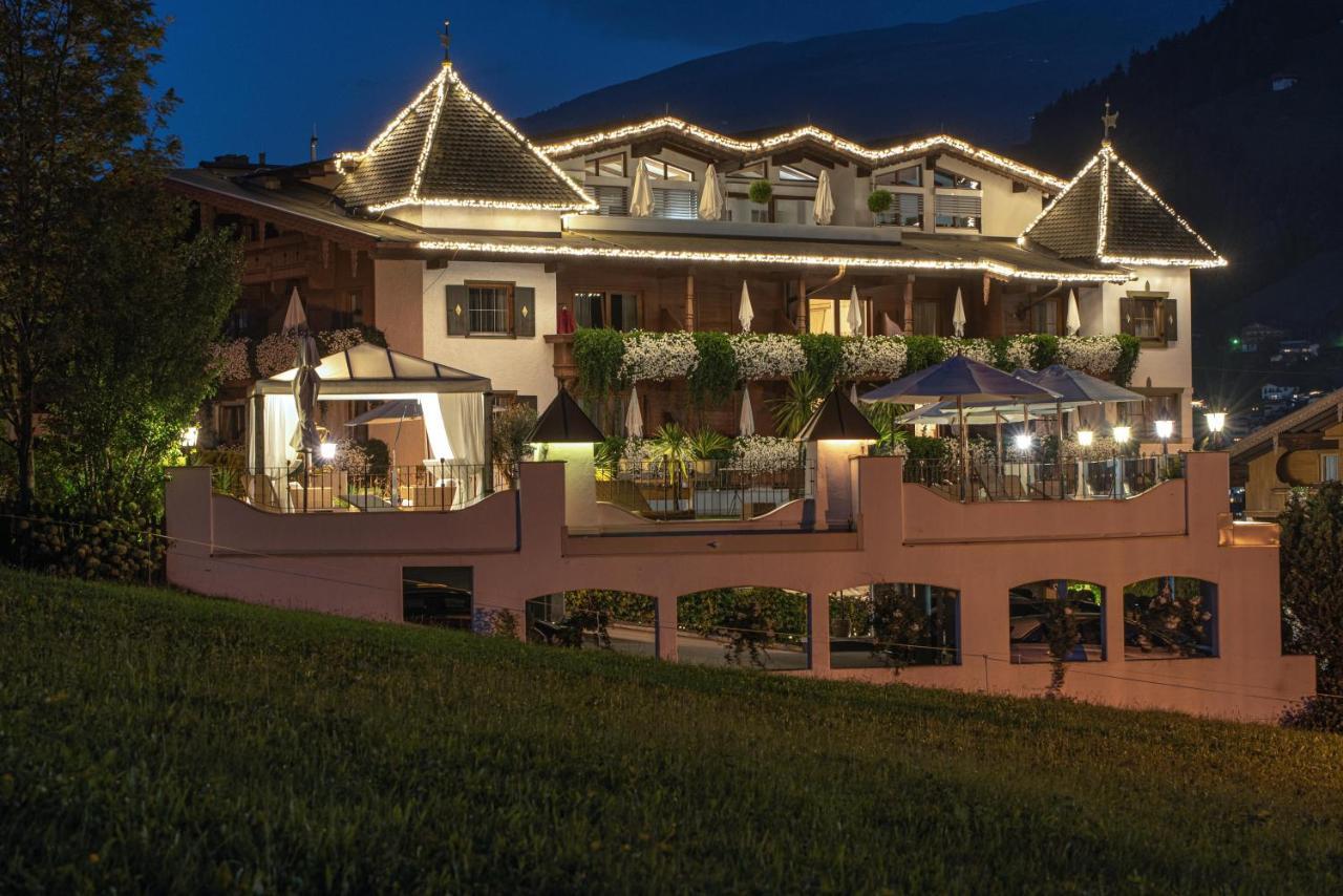 Hotel Alpenblick Zillertal Хиппах Экстерьер фото